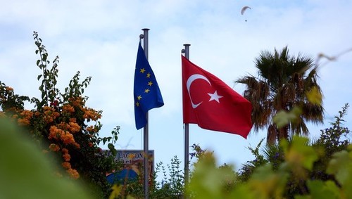 Открыта новая глава переговорного досье о присоединении Турции к ЕС - ảnh 1